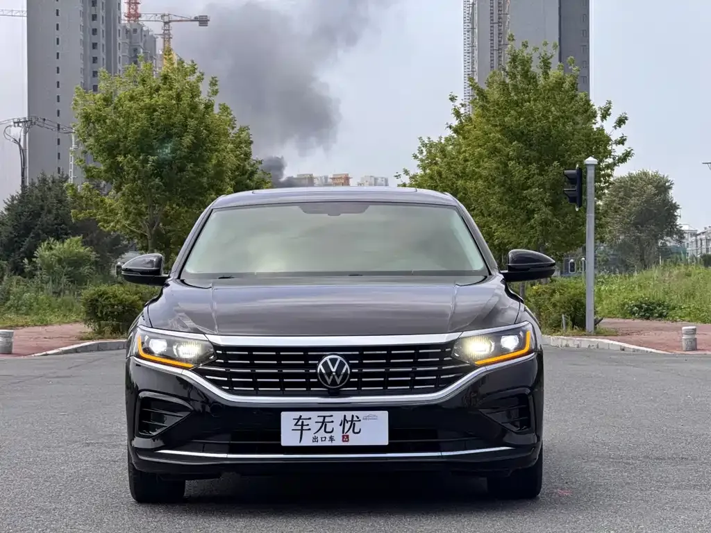 Volkswagen Passat — фото 9