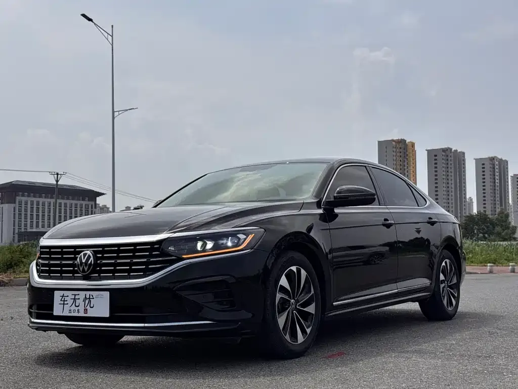 Volkswagen Passat — фото 3