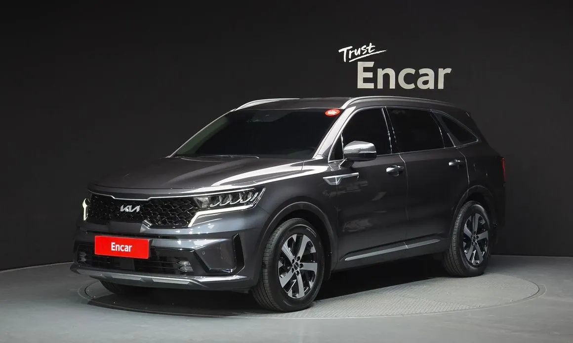 Kia Sorento — фото 1