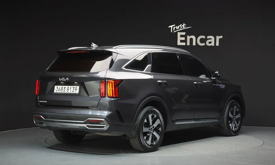 Kia Sorento — фото 3