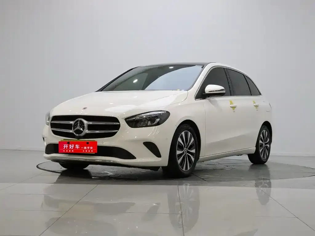 Mercedes-Benz B-Class — фото 1