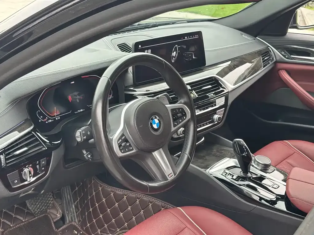 BMW 5 Series — фото 4