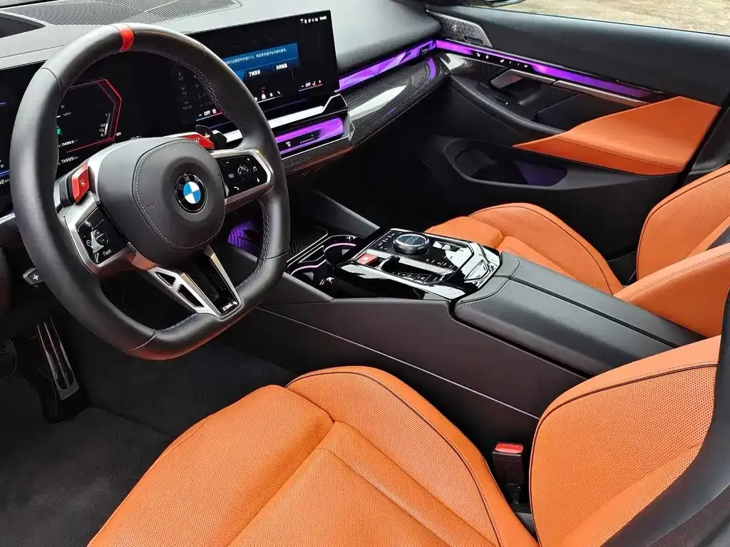 BMW M5 New Energy — фото 3