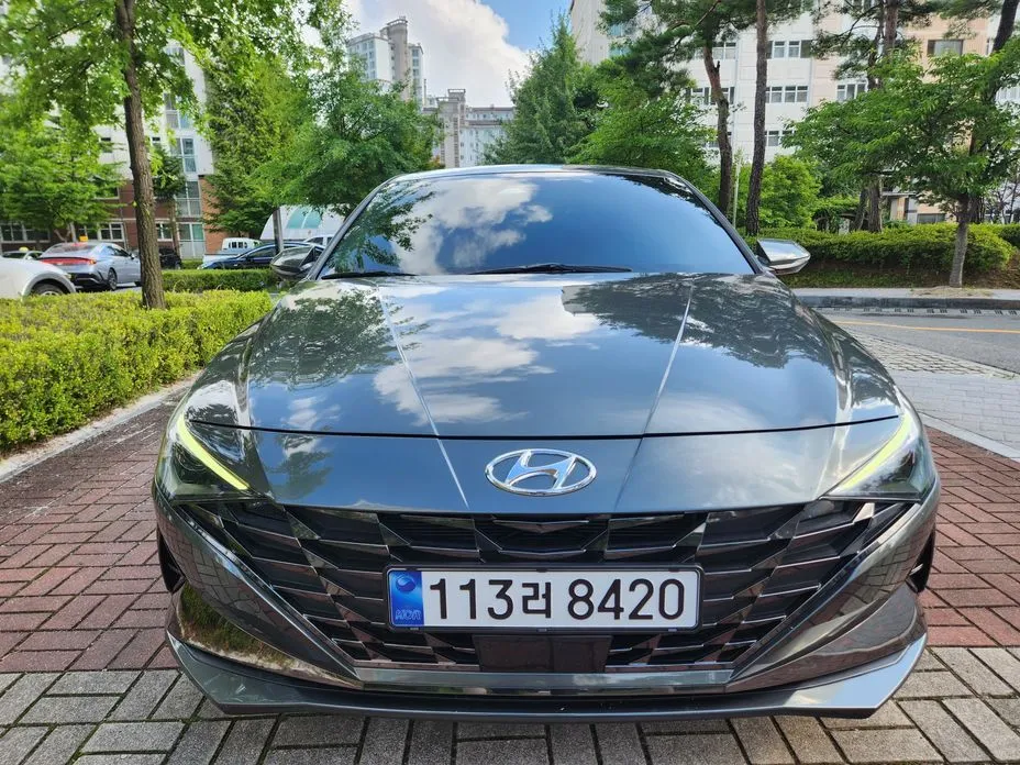 Hyundai AVANTE — фото 1