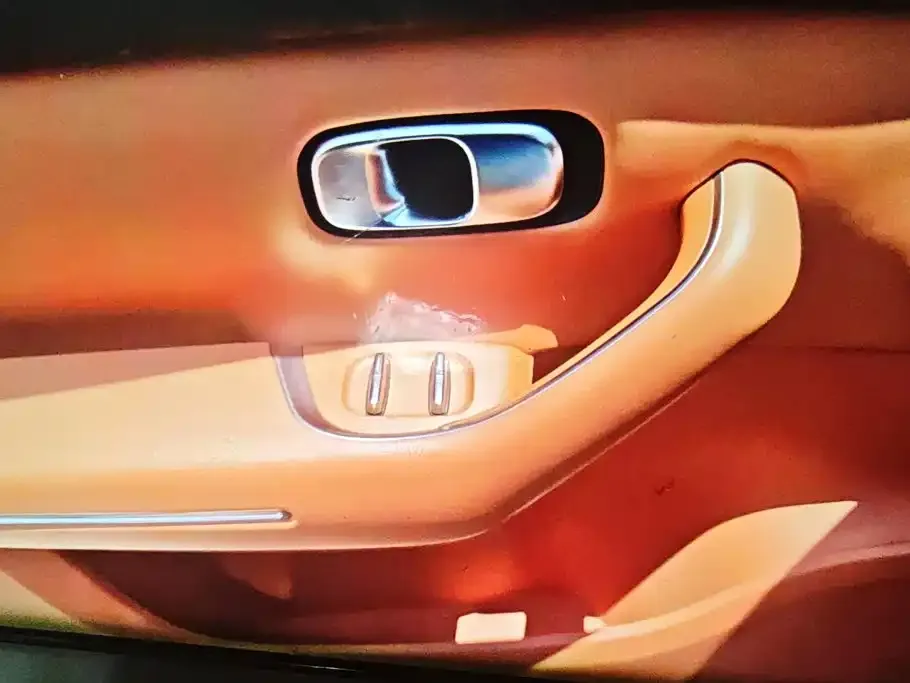 Leapmotor C10 — фото 3