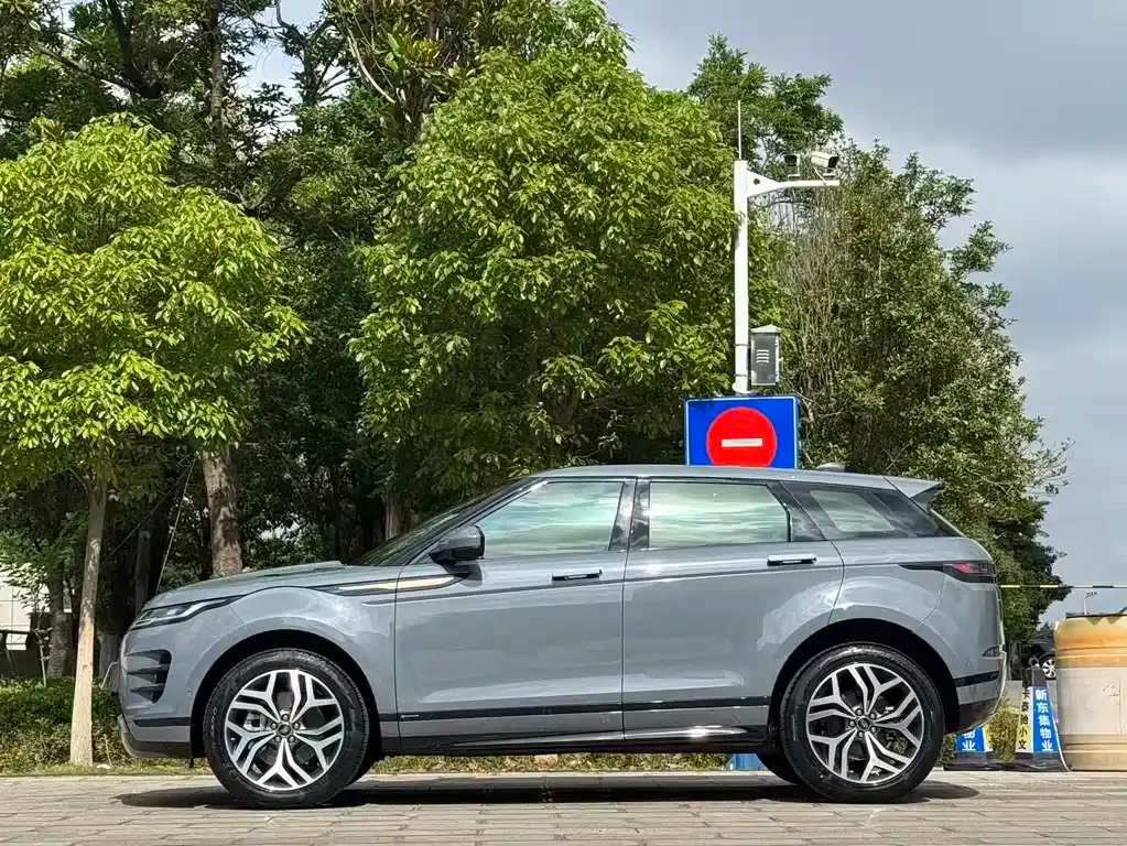 Land Rover Evoque — фото 8