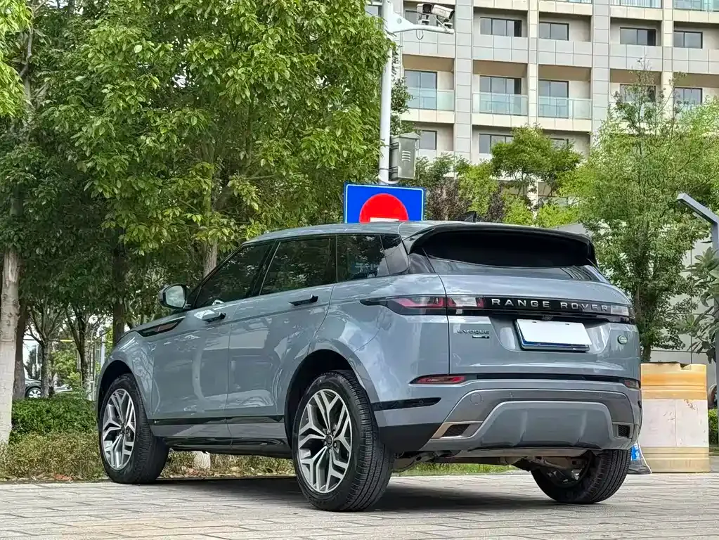 Land Rover Evoque — фото 7