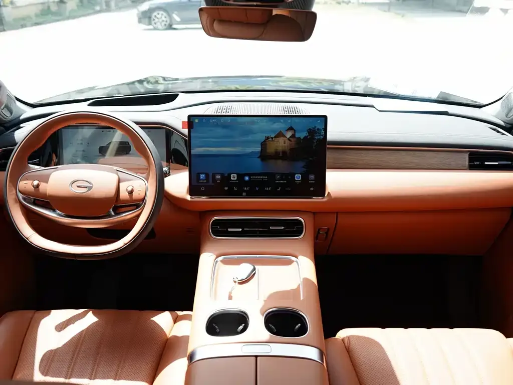 GAC Motor Trumpchi S9 — фото 5