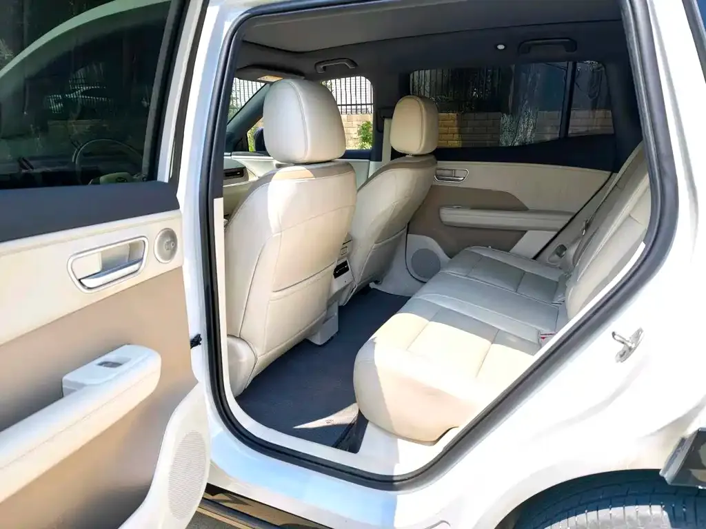 Toyota Platinum 3X — фото 10