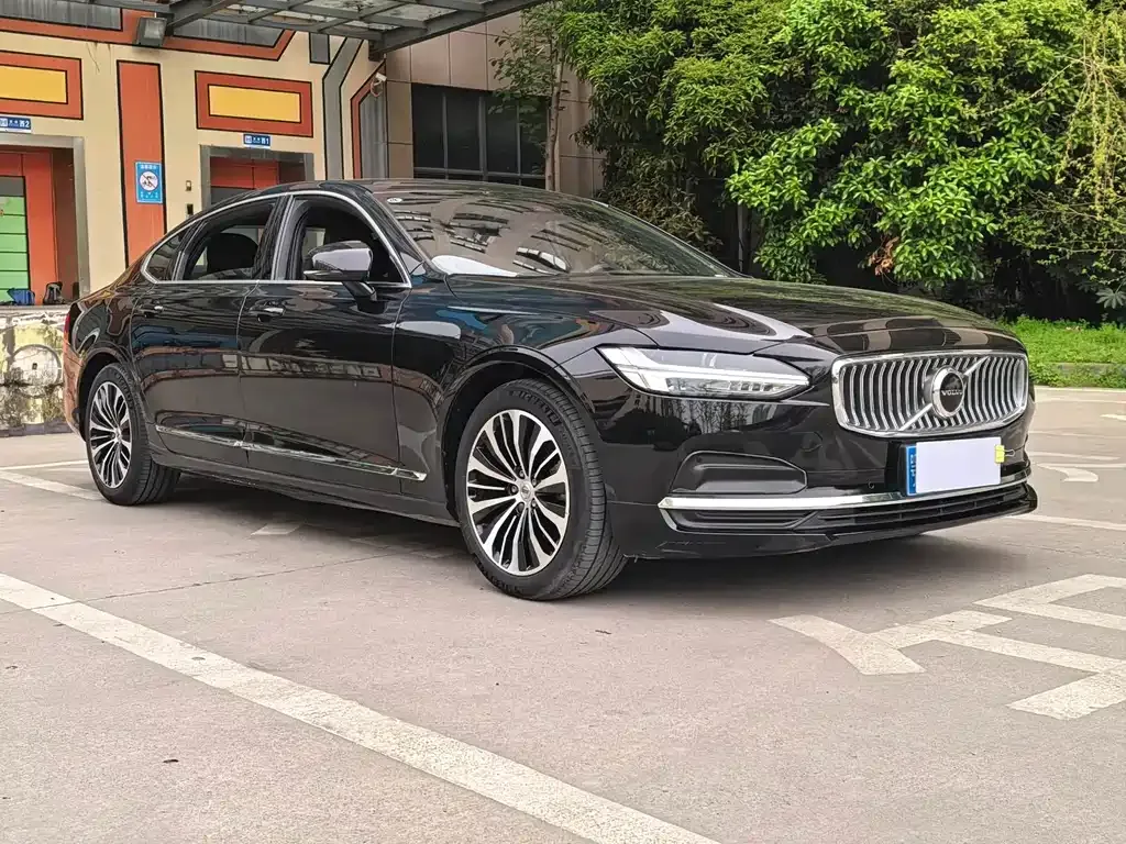 Volvo S90 2024 из CN, фото 5