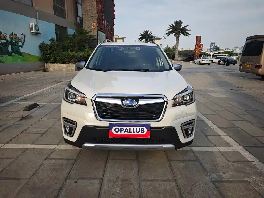 Subaru Forester — фото 7