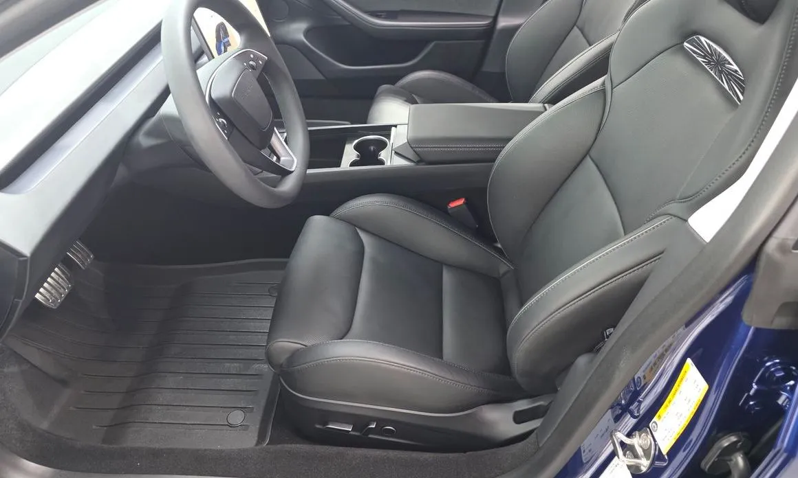 Tesla Model 3 2024 из KR, фото 7