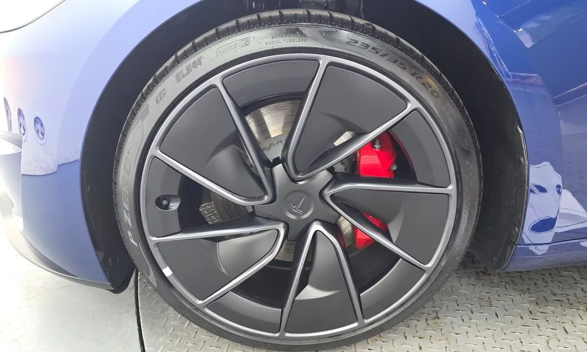 Tesla Model 3 2024 из KR, фото 9