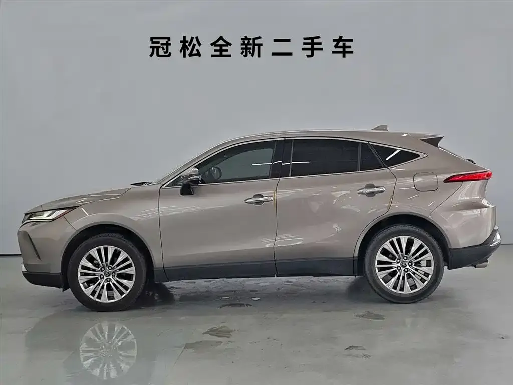 Toyota Harrier — фото 4
