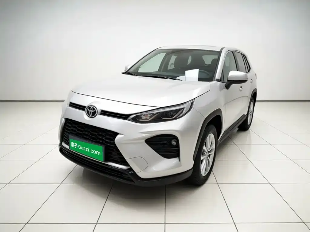 Toyota Wildlander — фото 1