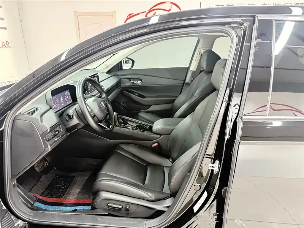 Honda Accord — фото 5