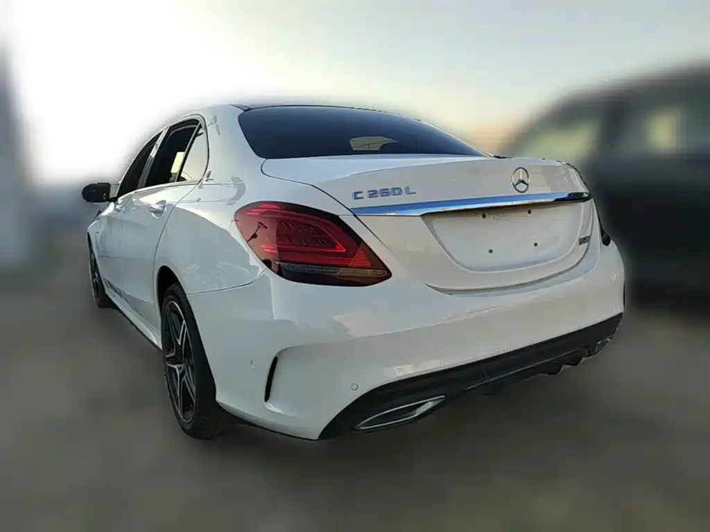 Mercedes-Benz C-Class — фото 10