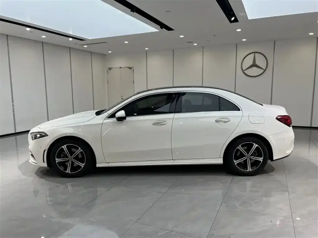 Mercedes-Benz A-Class — фото 3