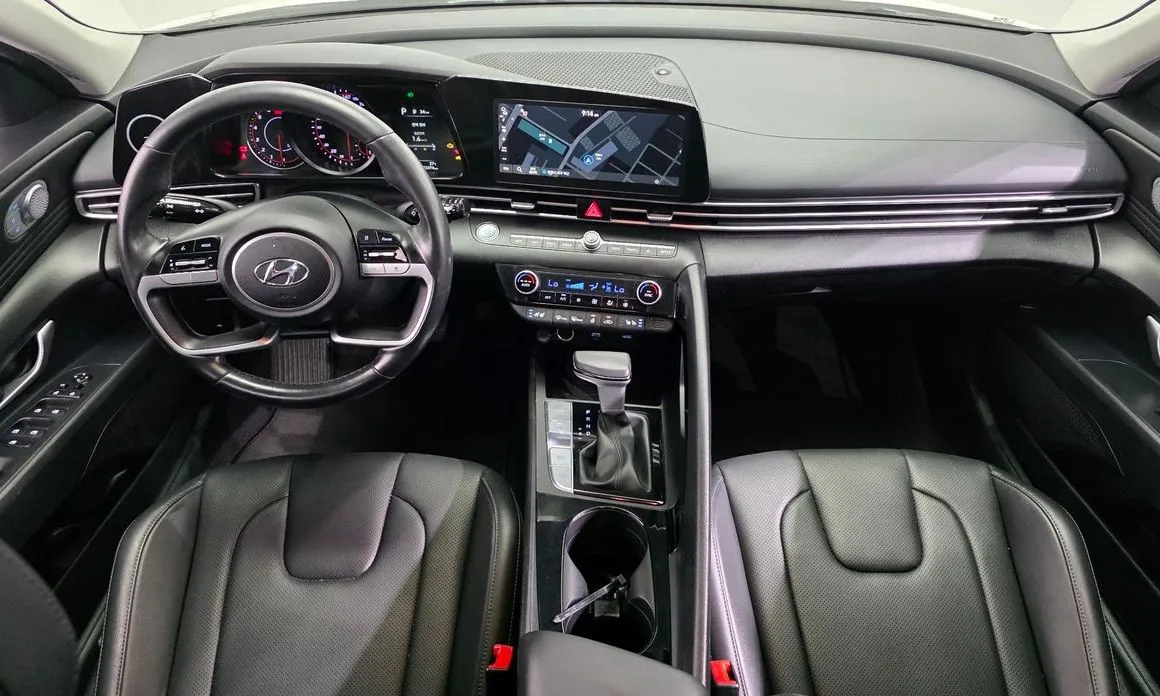 Hyundai AVANTE — фото 9
