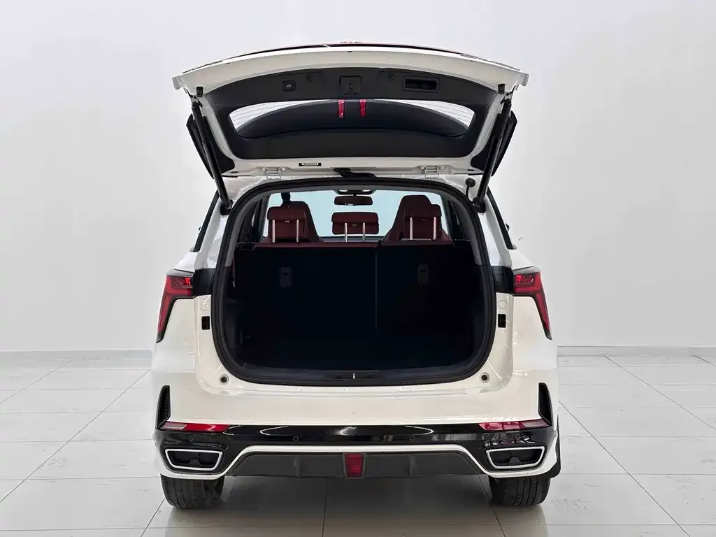 Changan CS75PLUS — фото 2