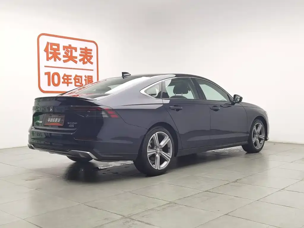 Honda Accord — фото 5