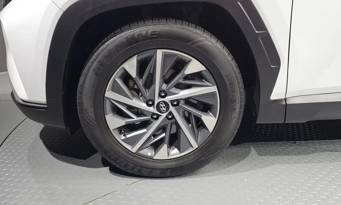 Hyundai Tucson 2023 из KR, фото 5