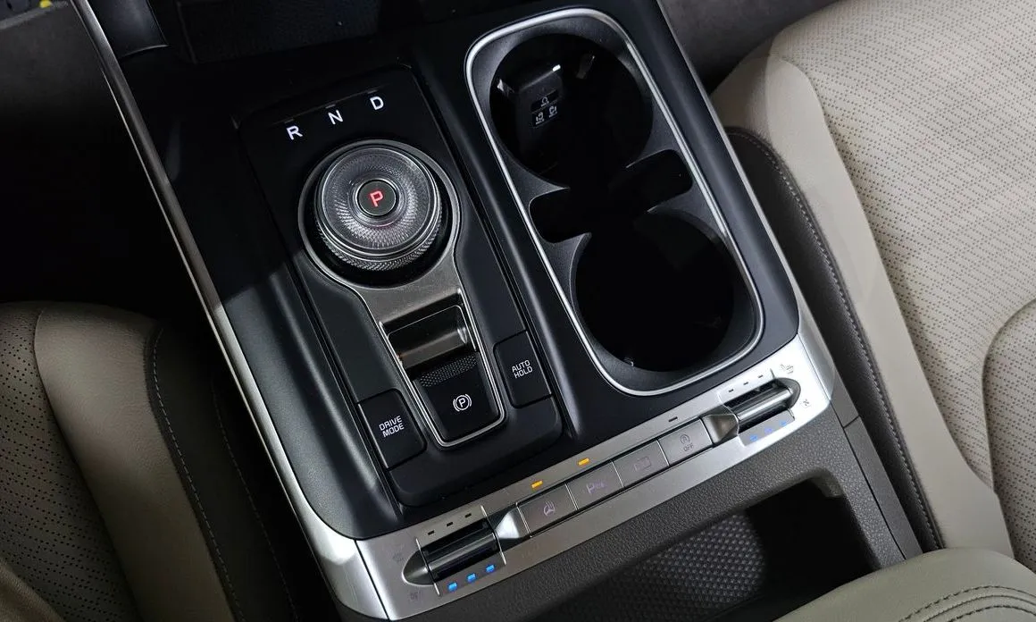Kia Carnival — фото 4