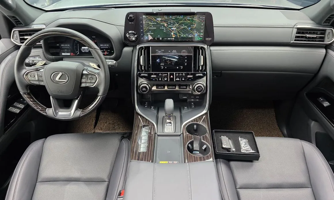 Lexus LX 2025 из KR, фото 2