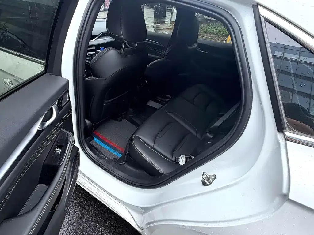 Geely Xingrui 2024 из CN, фото 2