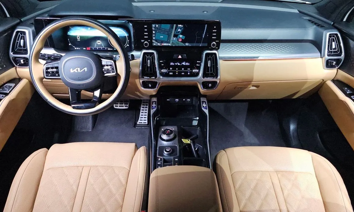Kia Sorento — фото 6