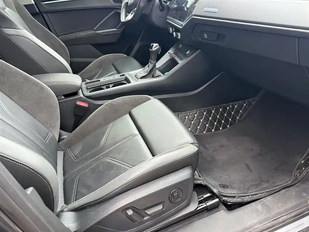 Audi Q3 Sportback — фото 2