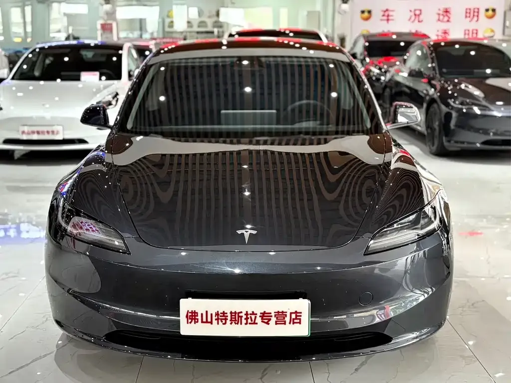 Tesla Model 3 — фото 6
