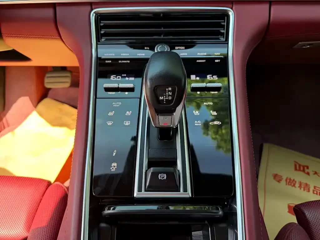 Porsche Panamera — фото 2