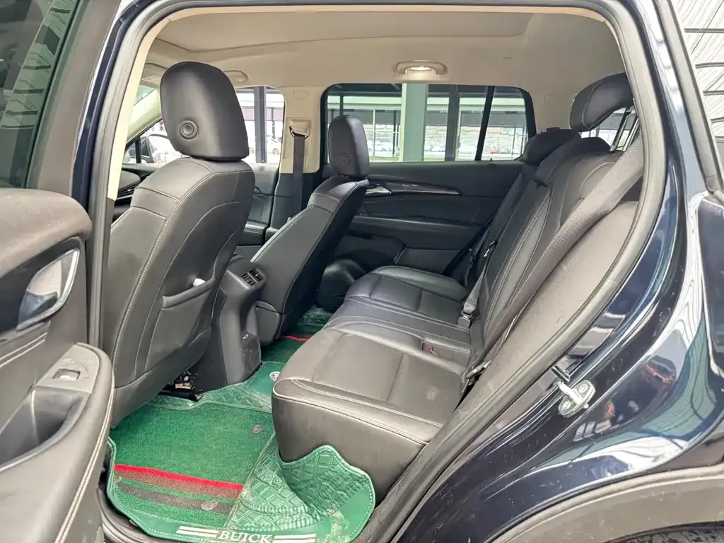 Buick Envision Plus — фото 4