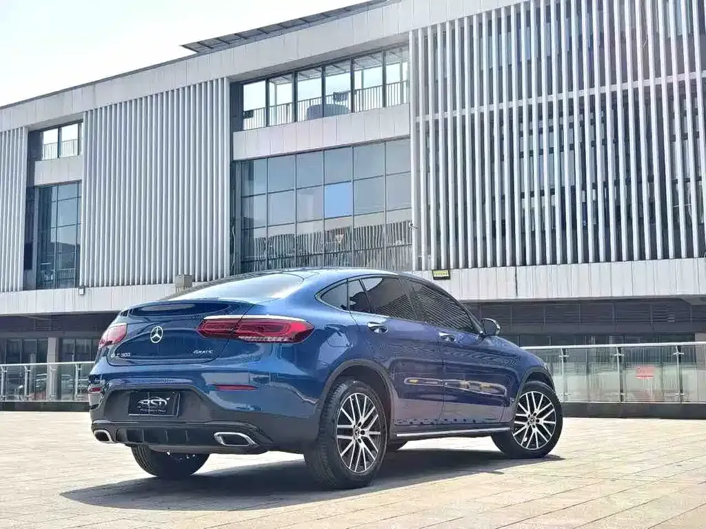 Mercedes-Benz GLC Coupe — фото 10