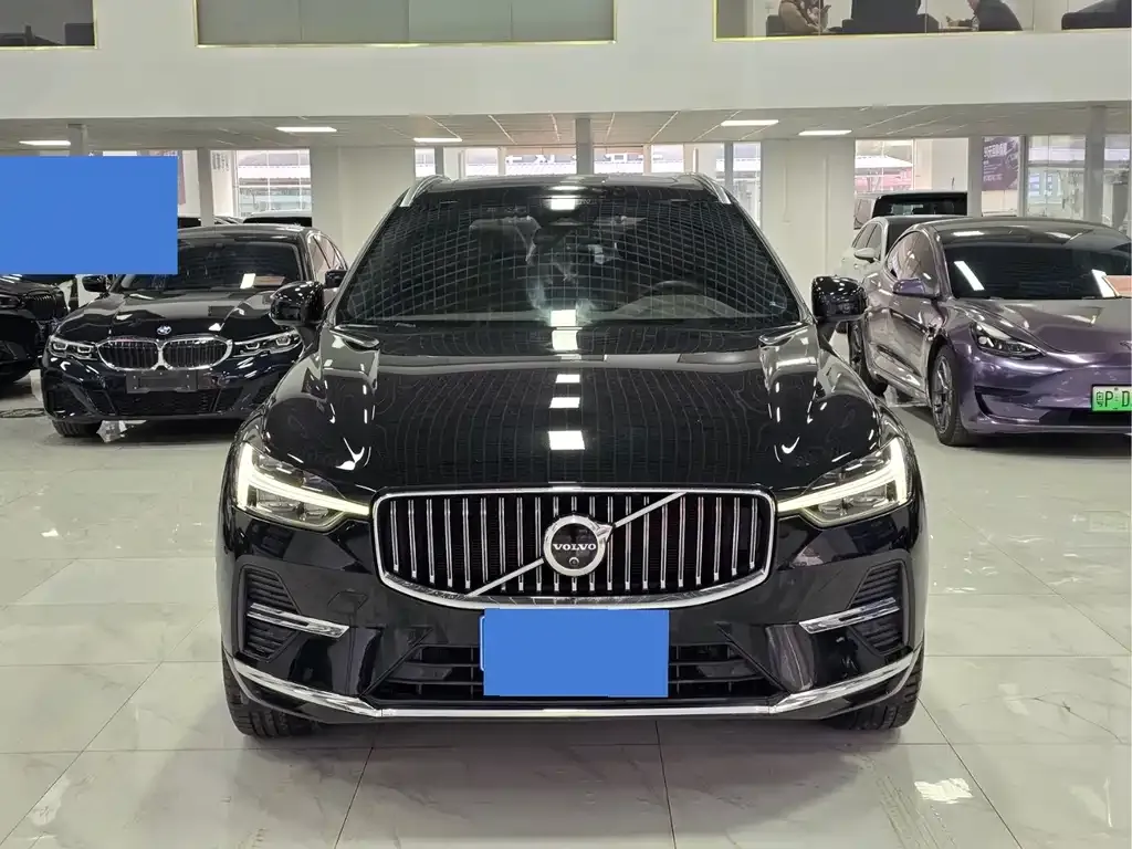 Volvo XC60 — фото 7
