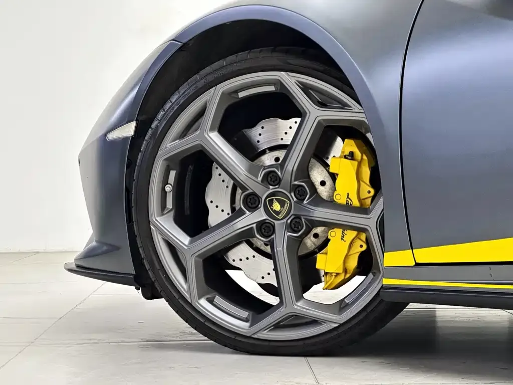 Lamborghini Huracan 2021 из CN, фото 5