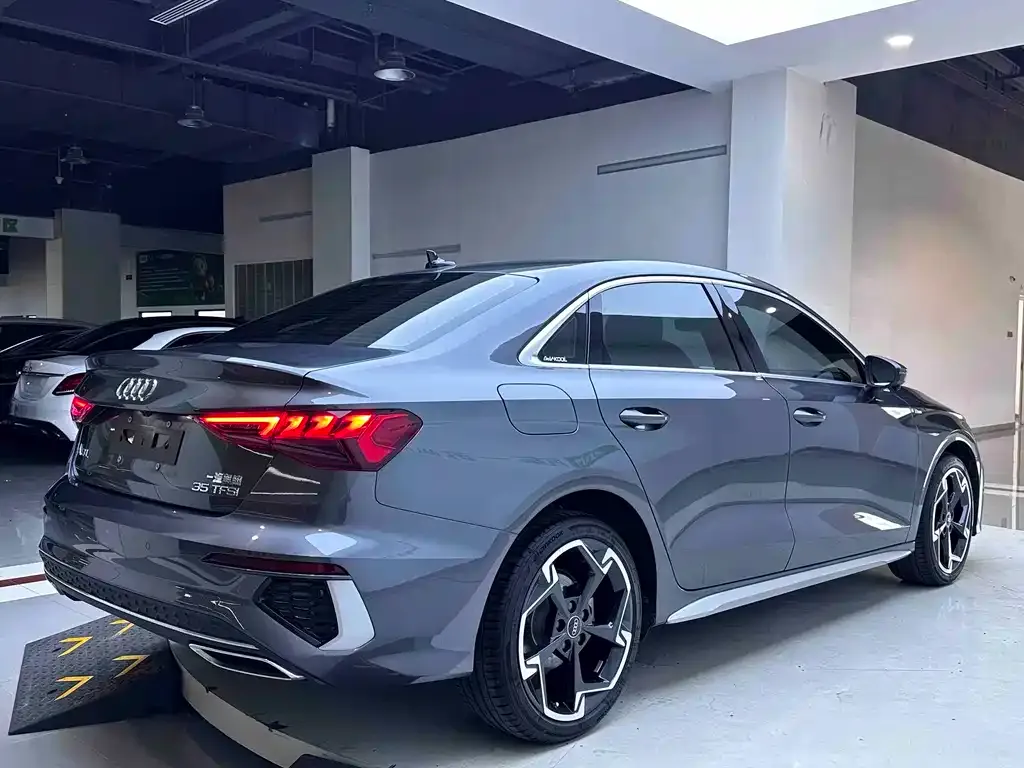 Audi A3 — фото 5
