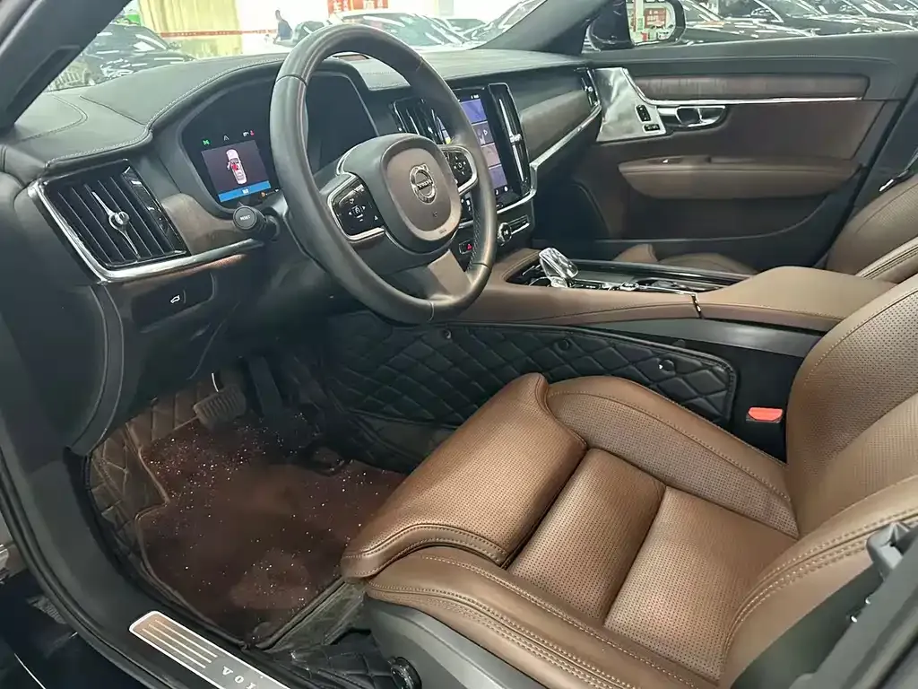 Volvo S90 — фото 2
