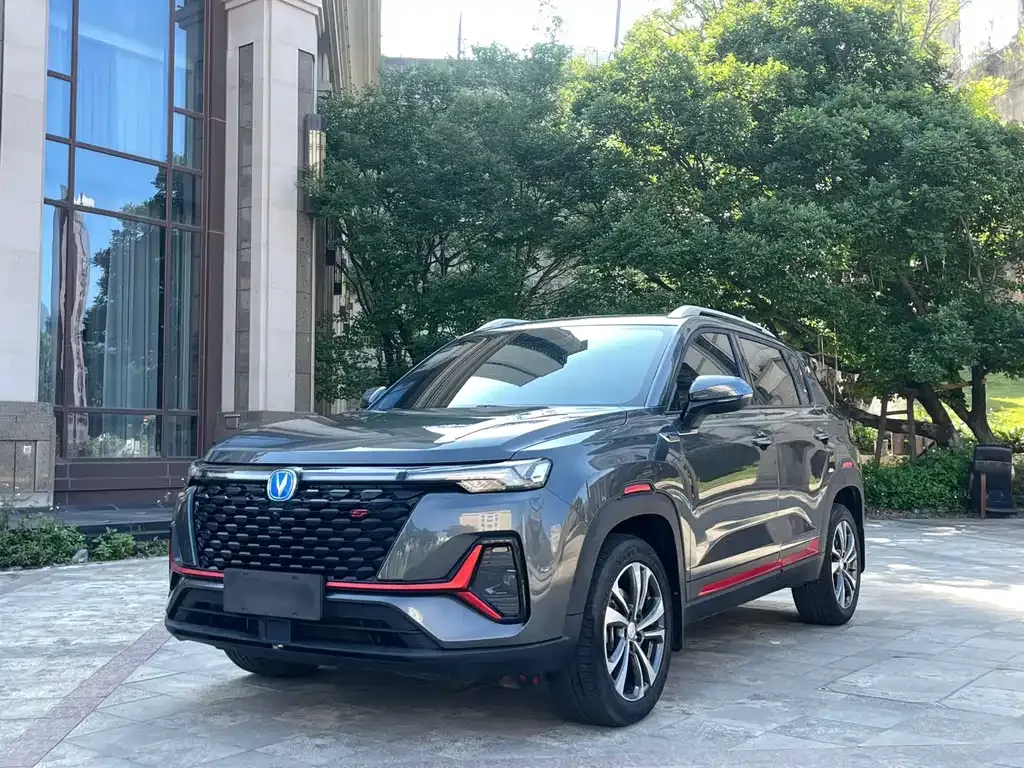 Changan CS35PLUS — фото 1