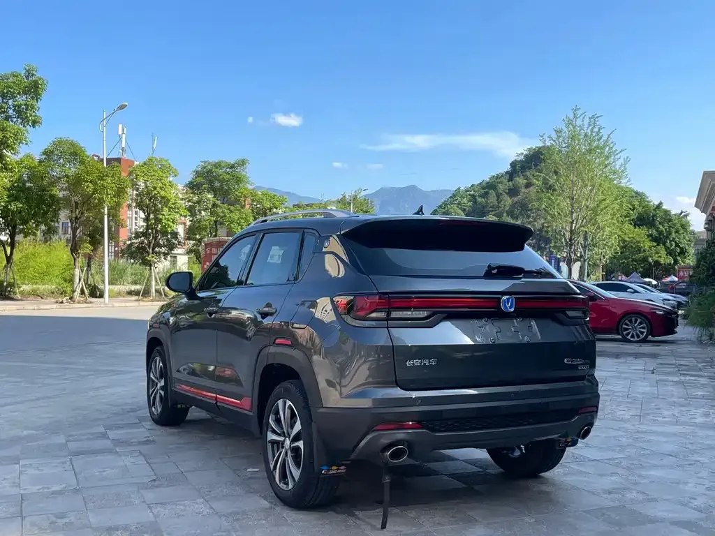 Changan CS35PLUS — фото 2