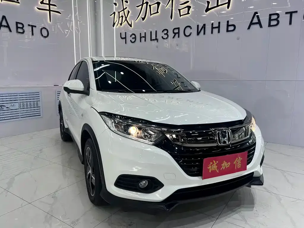 Honda Vezel — фото 4