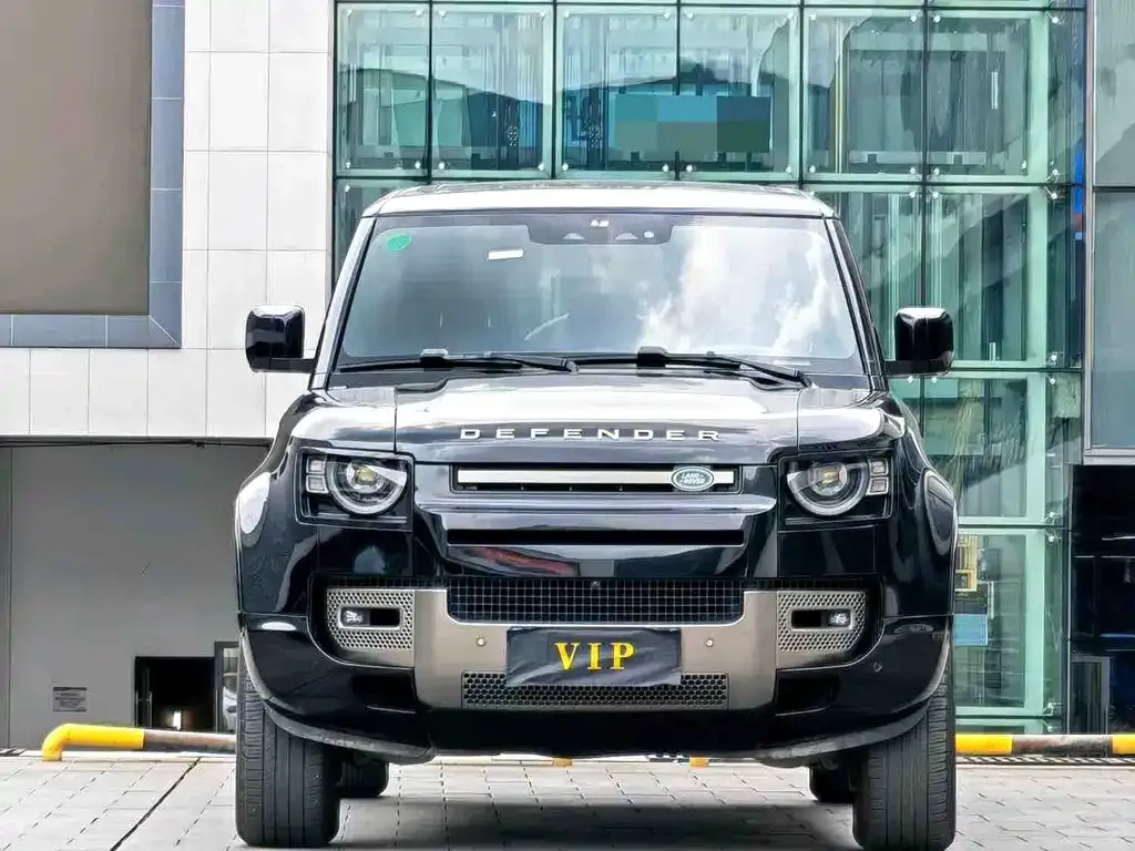 Land Rover Defender — фото 2