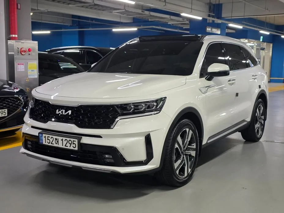 Kia Sorento — фото 1