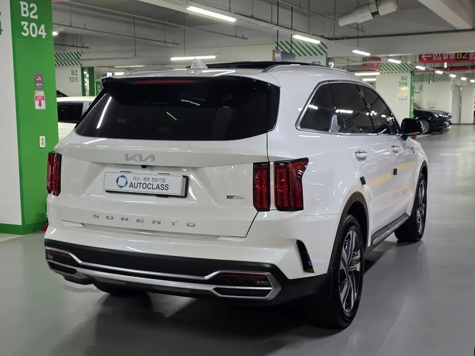 Kia Sorento — фото 7