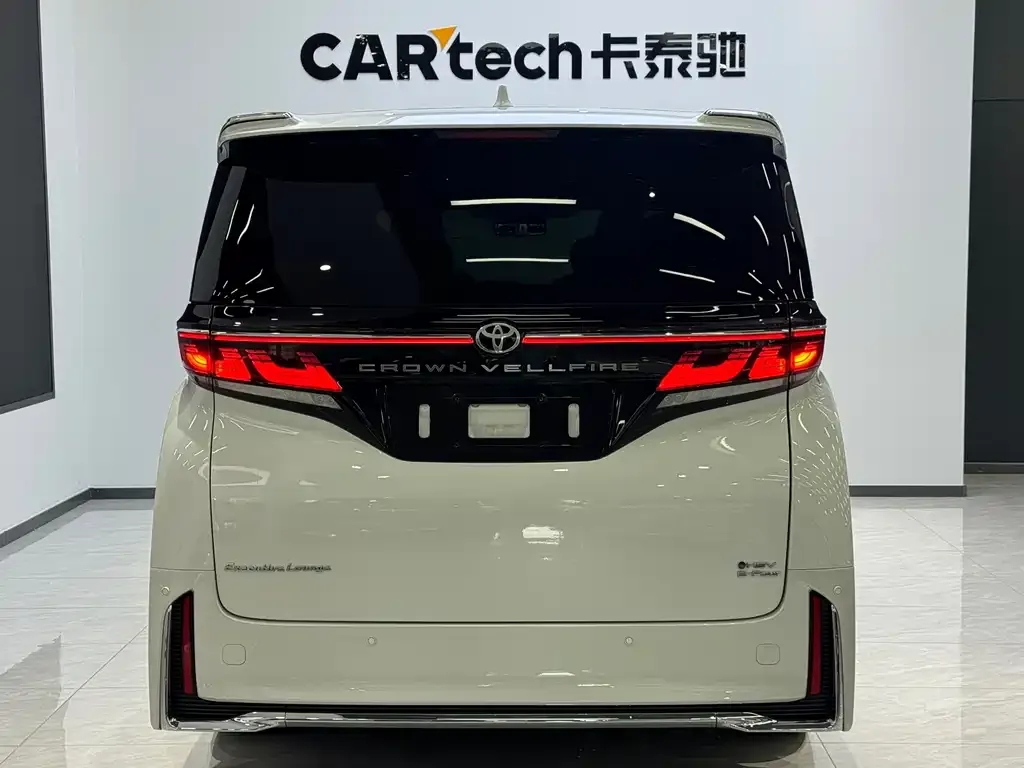 Toyota Vellfire — фото 6