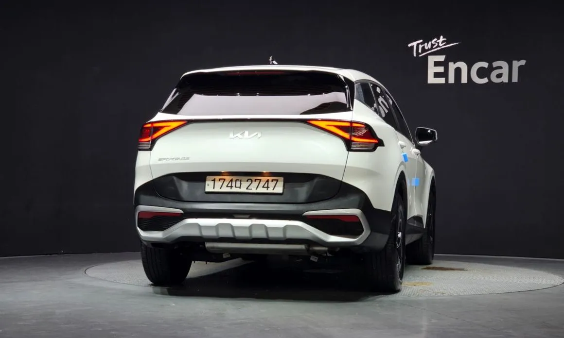 Kia Sportage — фото 8
