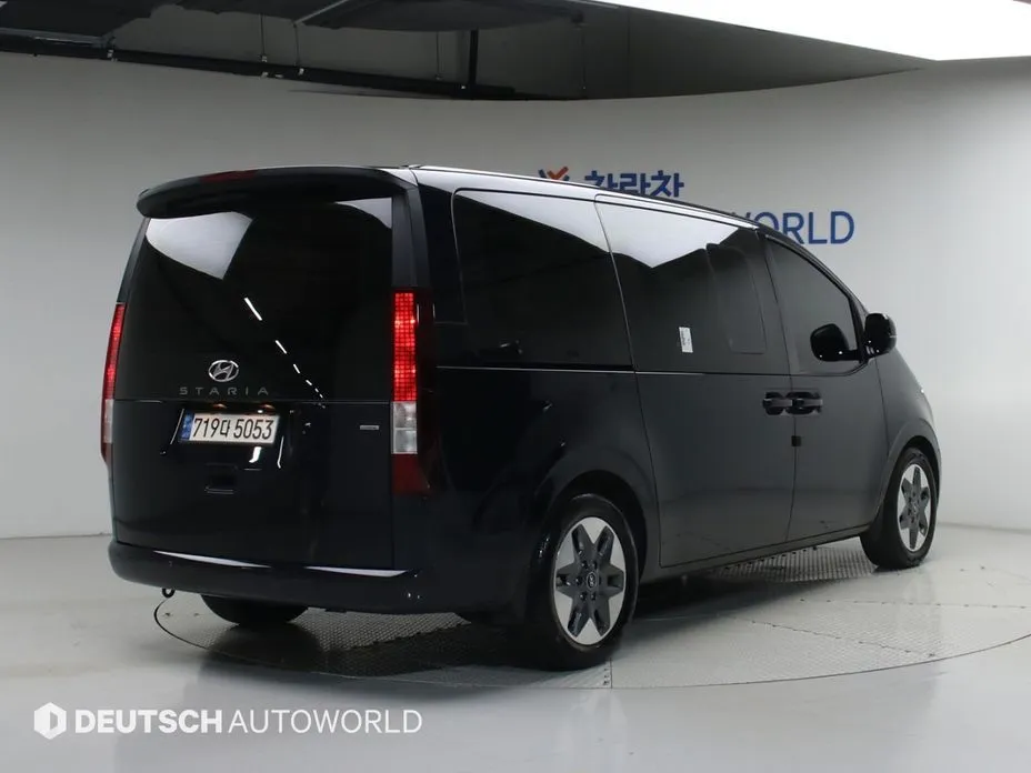 Hyundai Staria 2023 из KR, фото 9