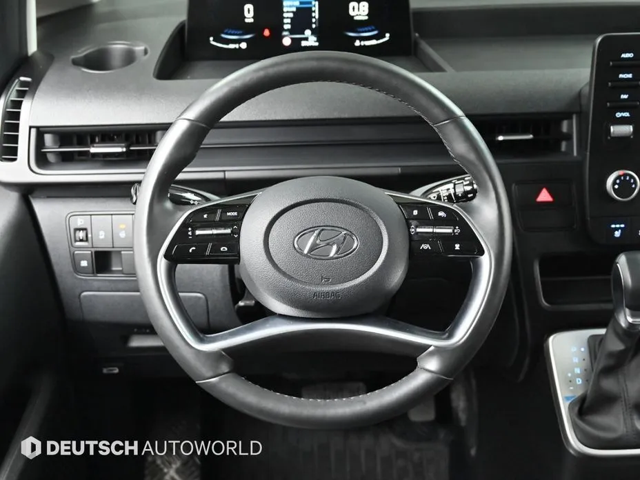 Hyundai Staria 2023 из KR, фото 2