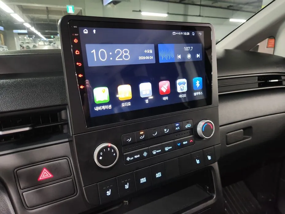Hyundai Staria 2023 из KR, фото 3
